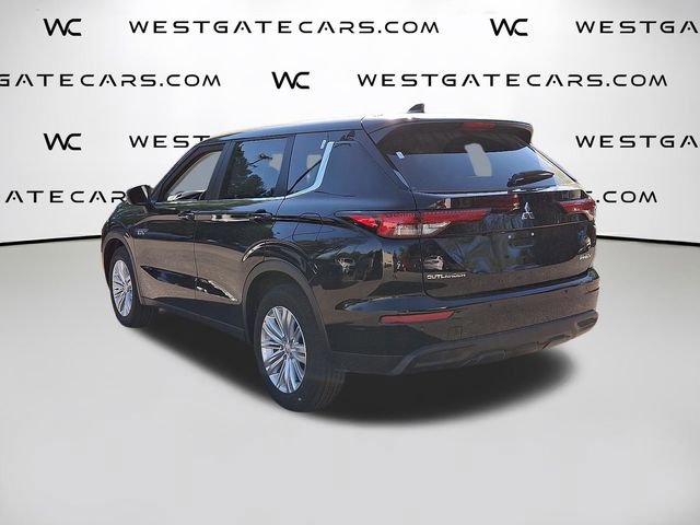 New 2025 Mitsubishi Outlander ES image 4