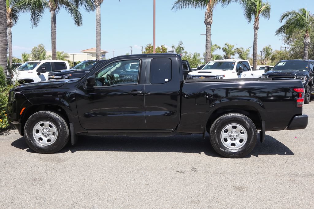 Used 2025 Nissan Frontier S RWD image 5