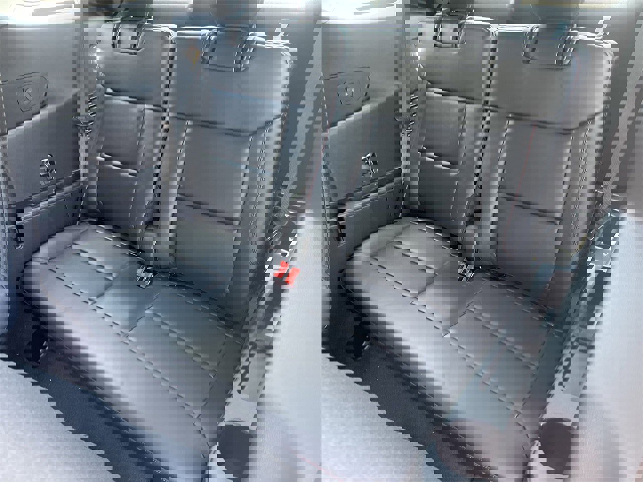 New 2025 Ford Explorer ST-Line w/ Premium Package image 23