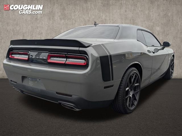 Used 2017 Dodge Challenger R/T Scat Pack w/ Leather Interior Group image 7