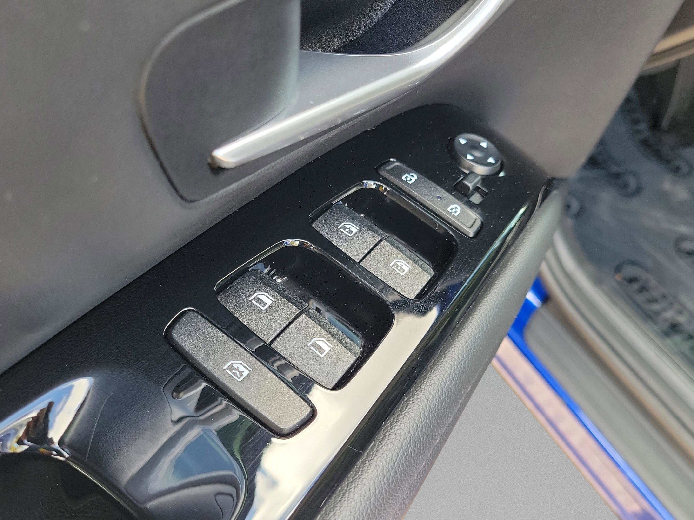 Certified 2022 Hyundai Tucson Limited w/ Cargo Package image 21