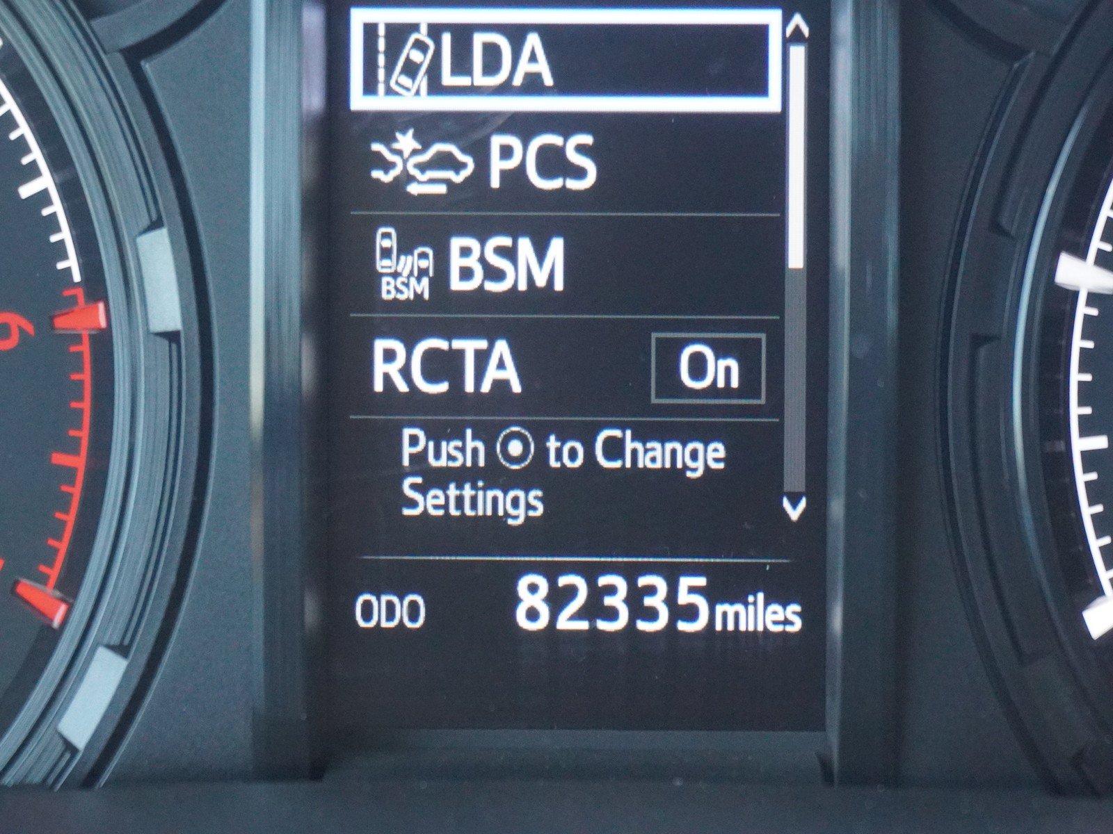 Used 2023 Toyota 4Runner SR5 AWD/4WD image 23