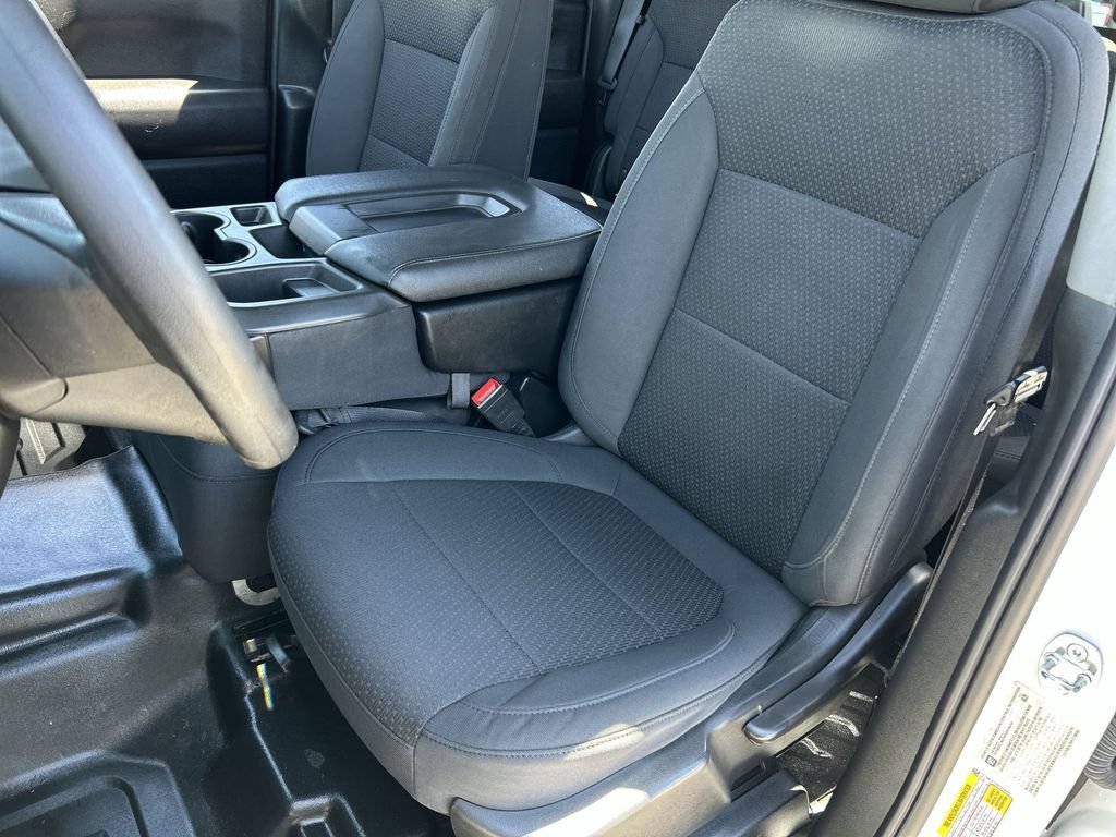 Used 2023 GMC Sierra 2500 Pro w/ Convenience Package RWD image 19