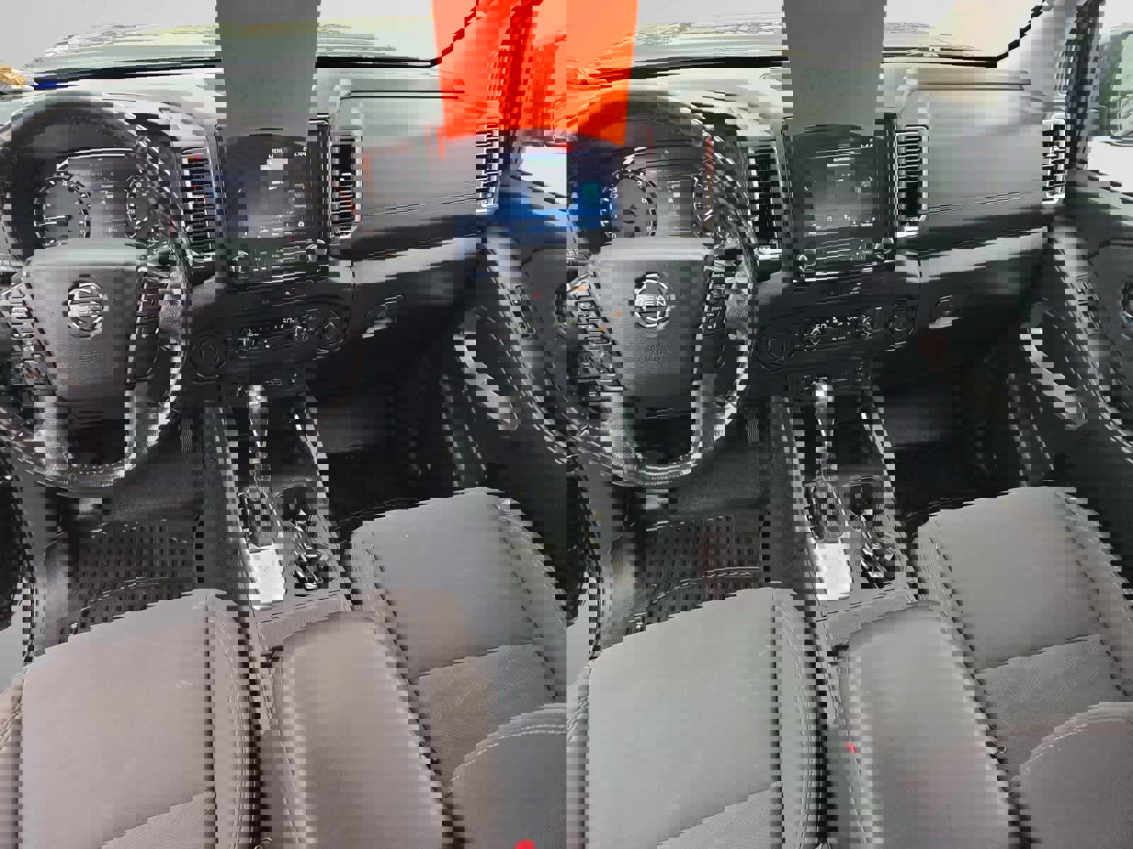 Used 2022 Nissan Frontier SV image 10