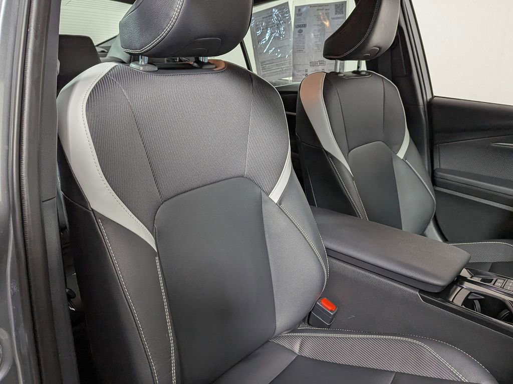 Certified 2025 Toyota Camry SE image 32