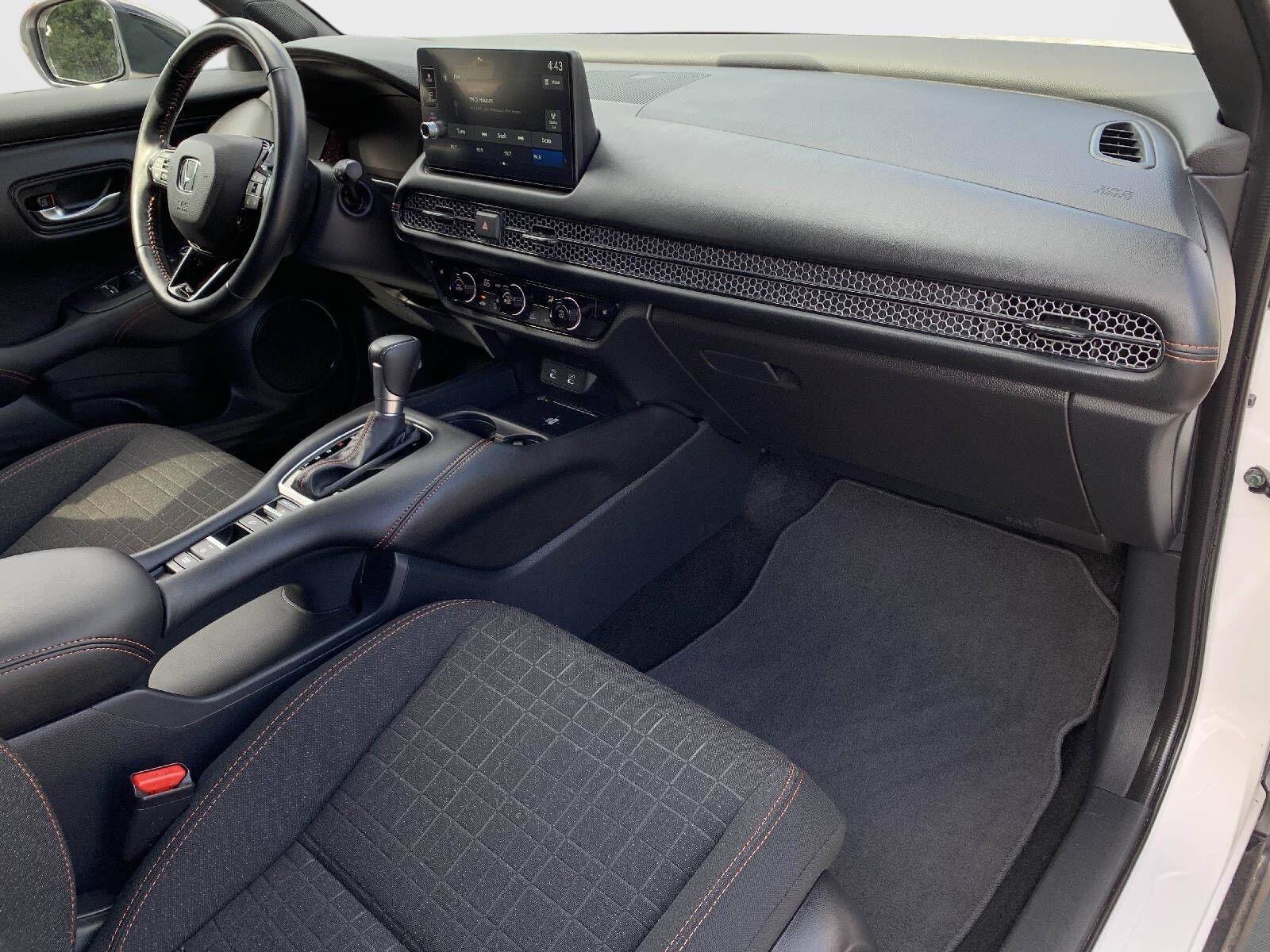Certified 2026 Honda HR-V Sport image 38