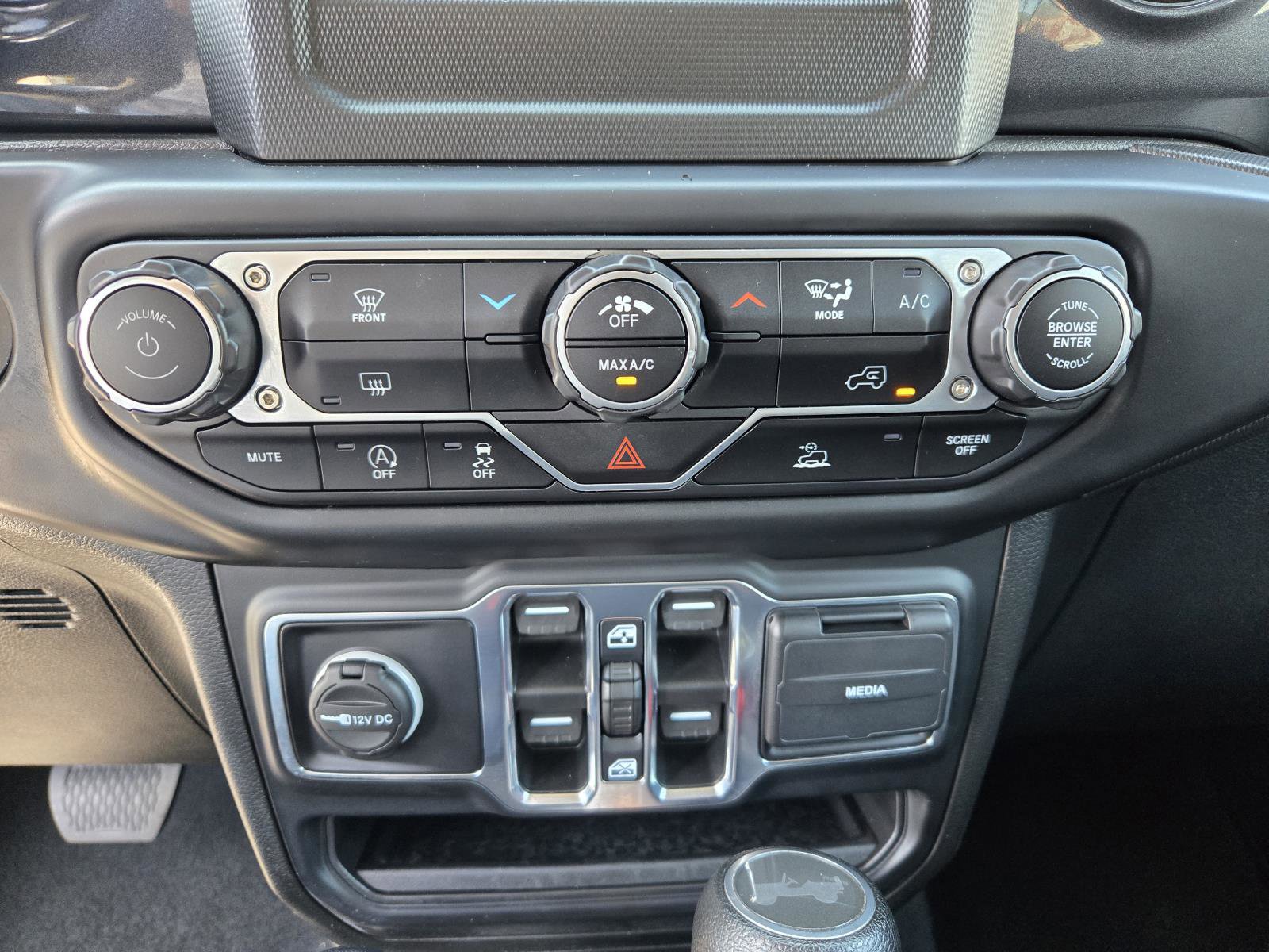 Certified 2022 Jeep Wrangler Unlimited Sport image 13