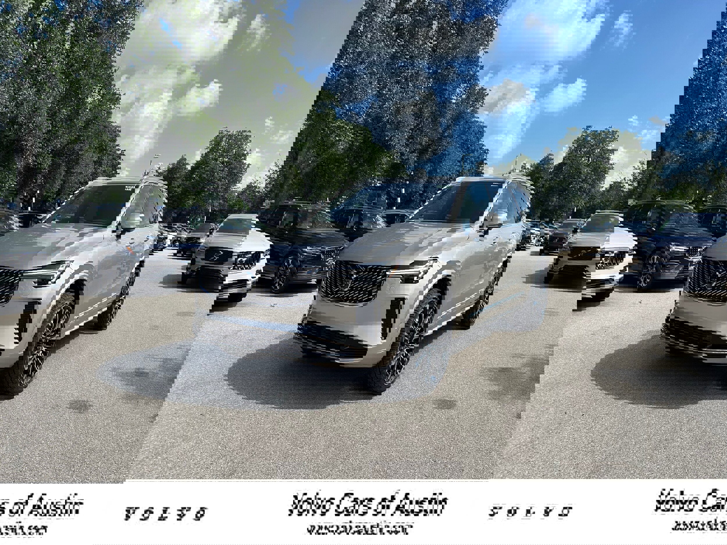 New 2026 Volvo XC90 B5 Plus