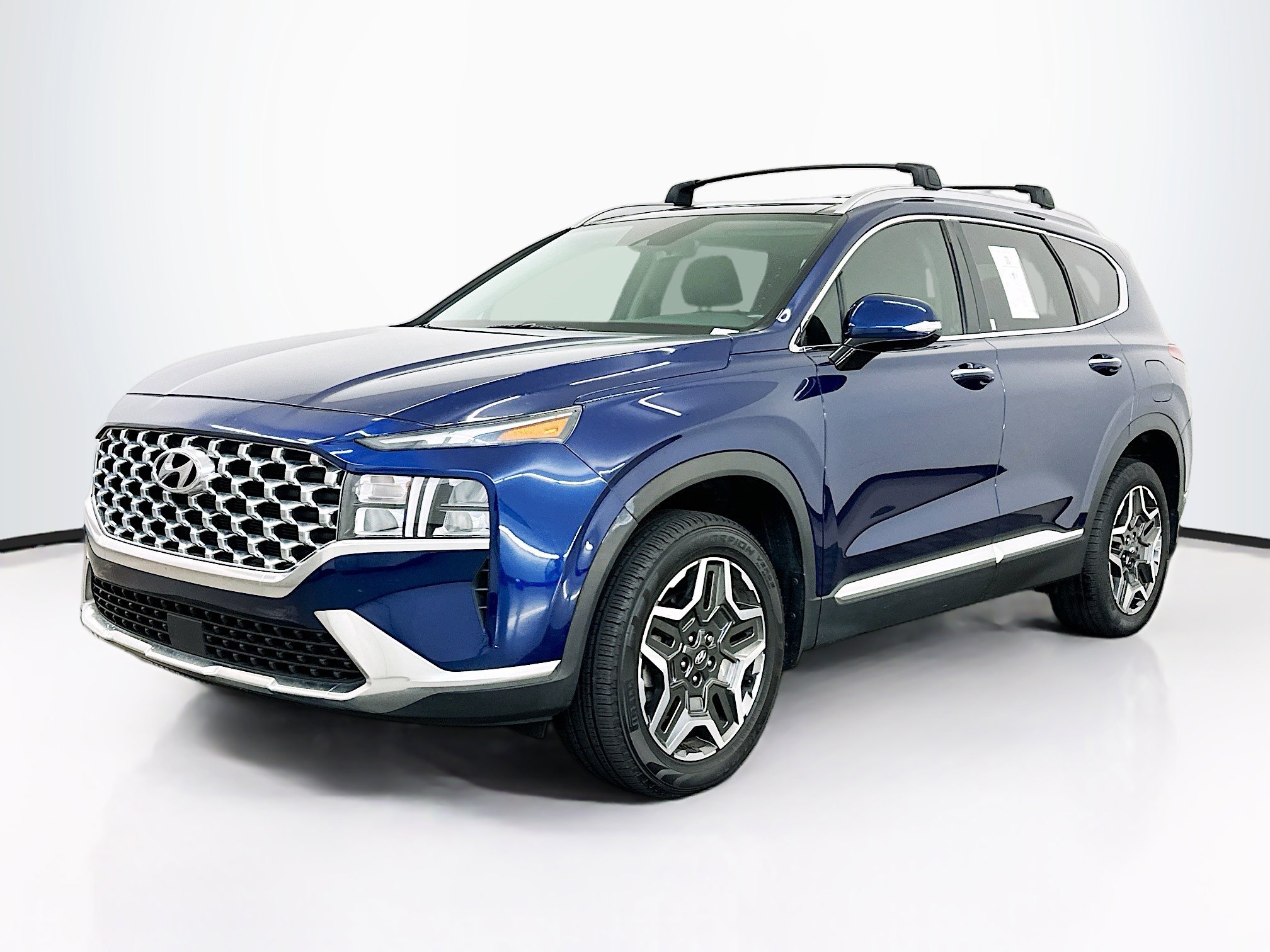 Used 2022 Hyundai Santa Fe SEL w/ Convenience + Premium Package image 3