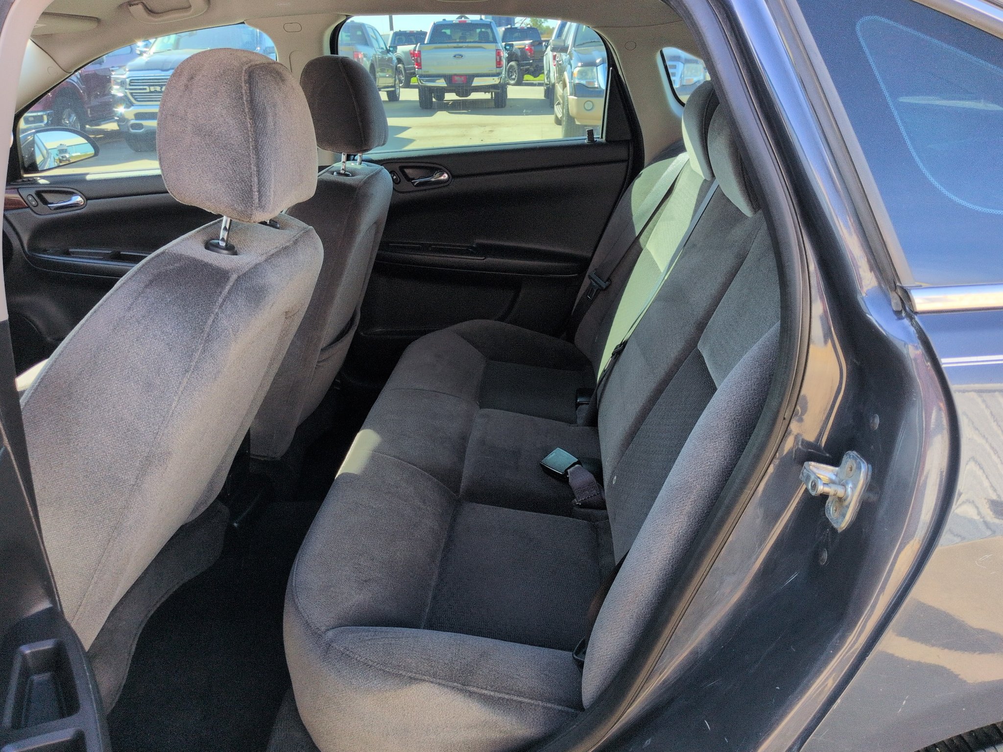 Used 2008 Chevrolet Impala LS FWD image 19