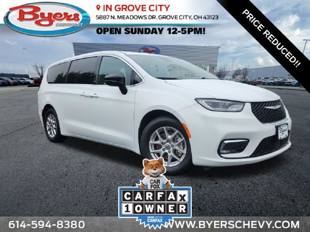 Used 2025 Chrysler Pacifica Select FWD 360° Tour