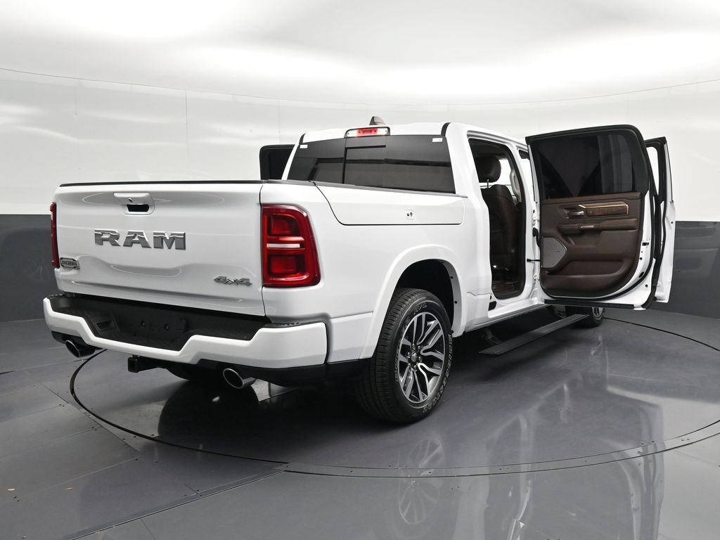 Used 2025 RAM 1500 Limited AWD/4WD image 33