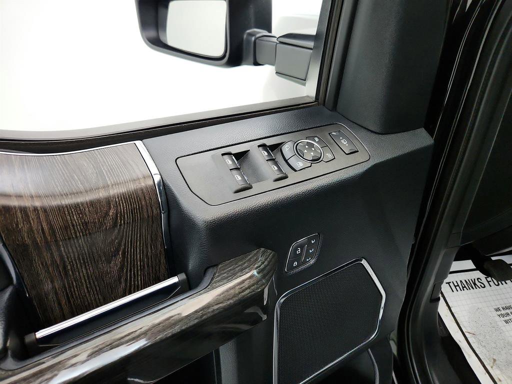 Used 2020 Ford F250 Lariat w/ Lariat Ultimate Package image 22