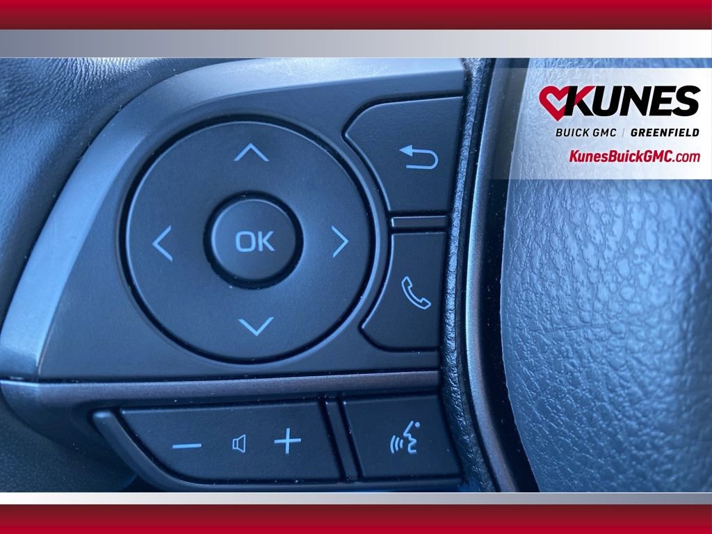 Used 2024 Toyota Camry SE image 18