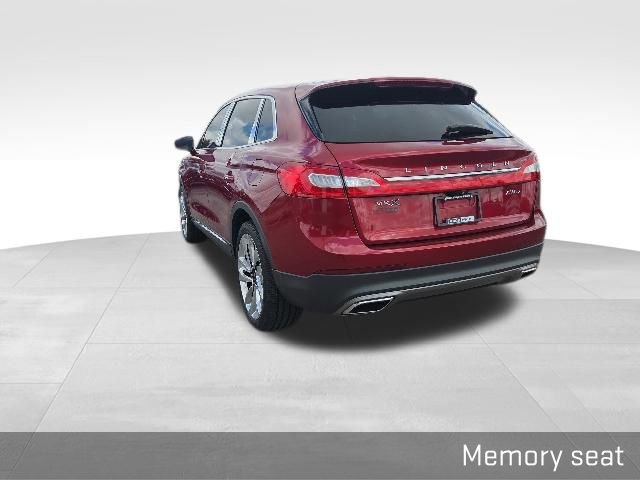 Used 2017 Lincoln MKX Reserve w/ Driver Assistance Package AWD/4WD image 19