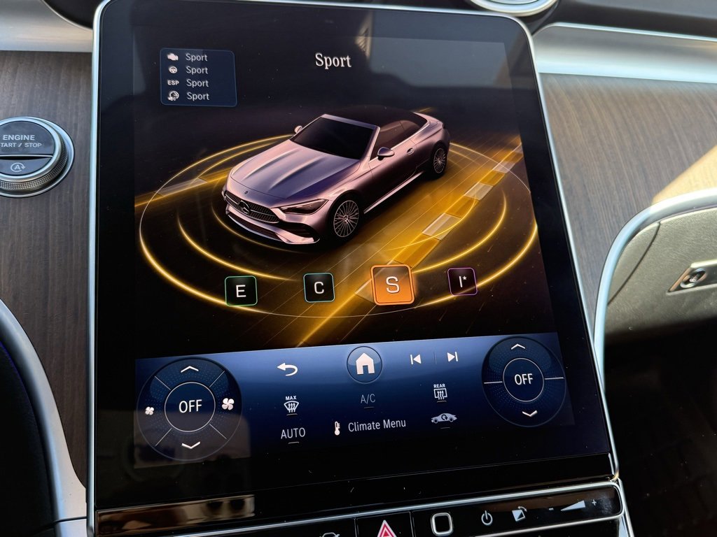 Used 2024 Mercedes-Benz CLE 300 4MATIC Cabriolet image 8