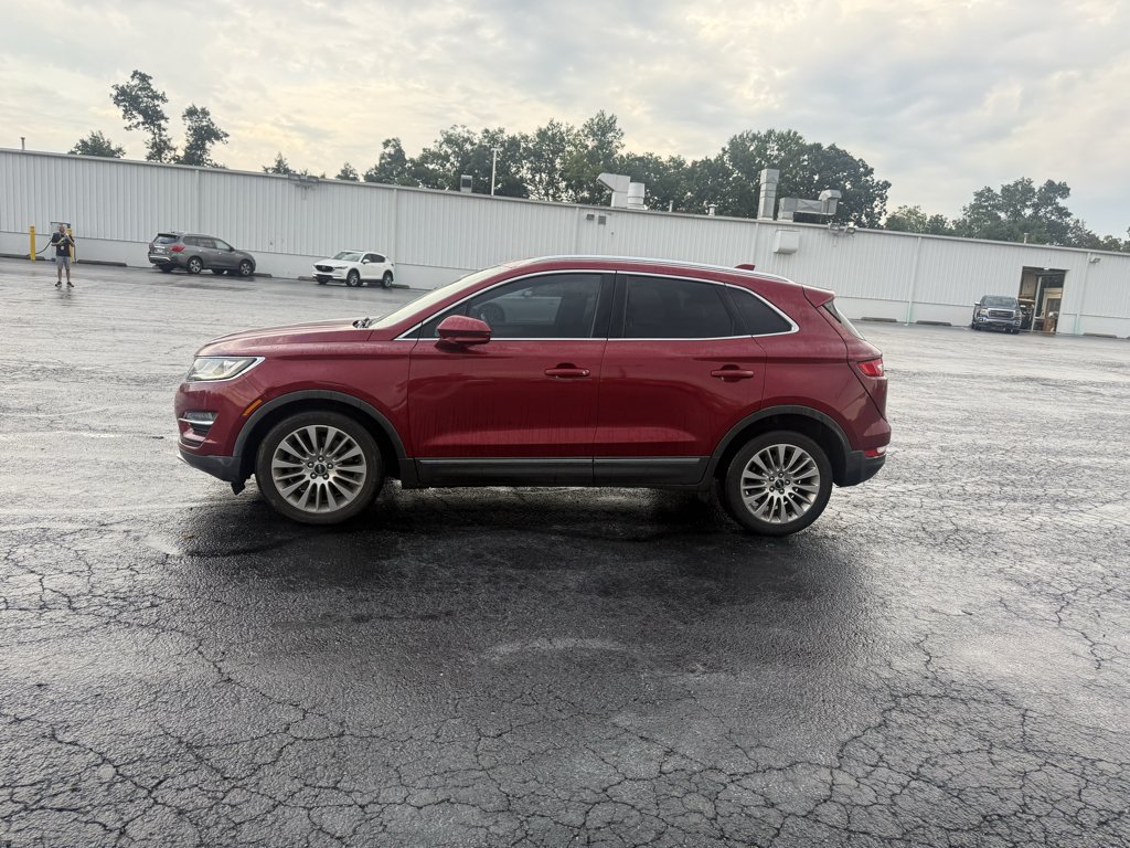 Used 2015 Lincoln MKC FWD w/ Equipment Group 102A Reserve image 3