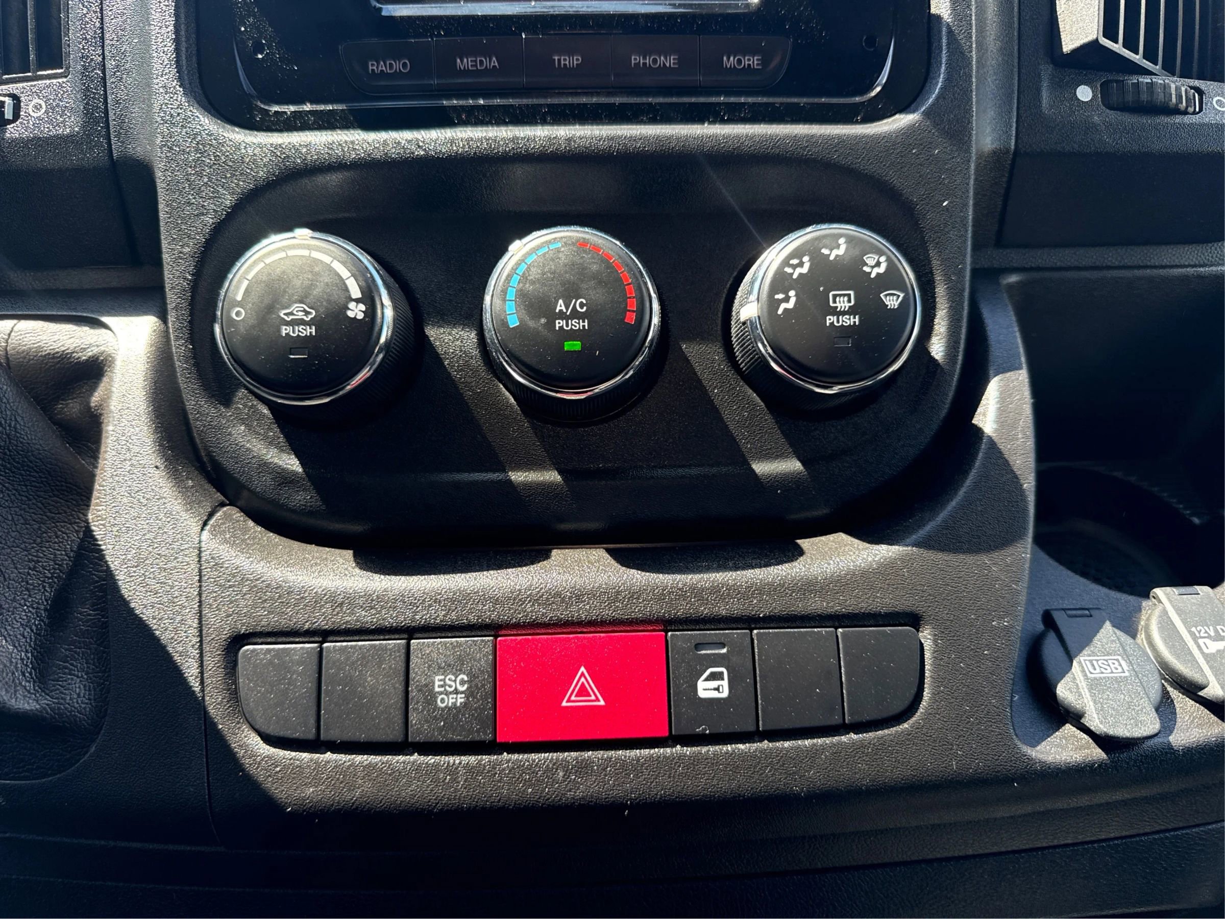 Used 2020 RAM ProMaster 3500 image 31