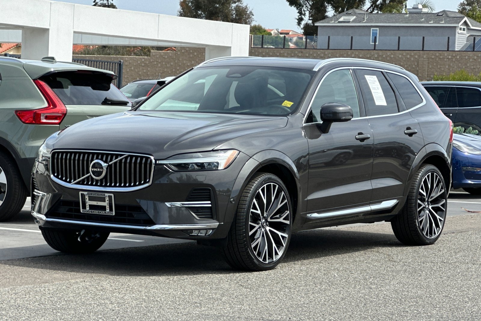 Certified 2023 Volvo XC60 B5 Ultimate AWD/4WD image 8