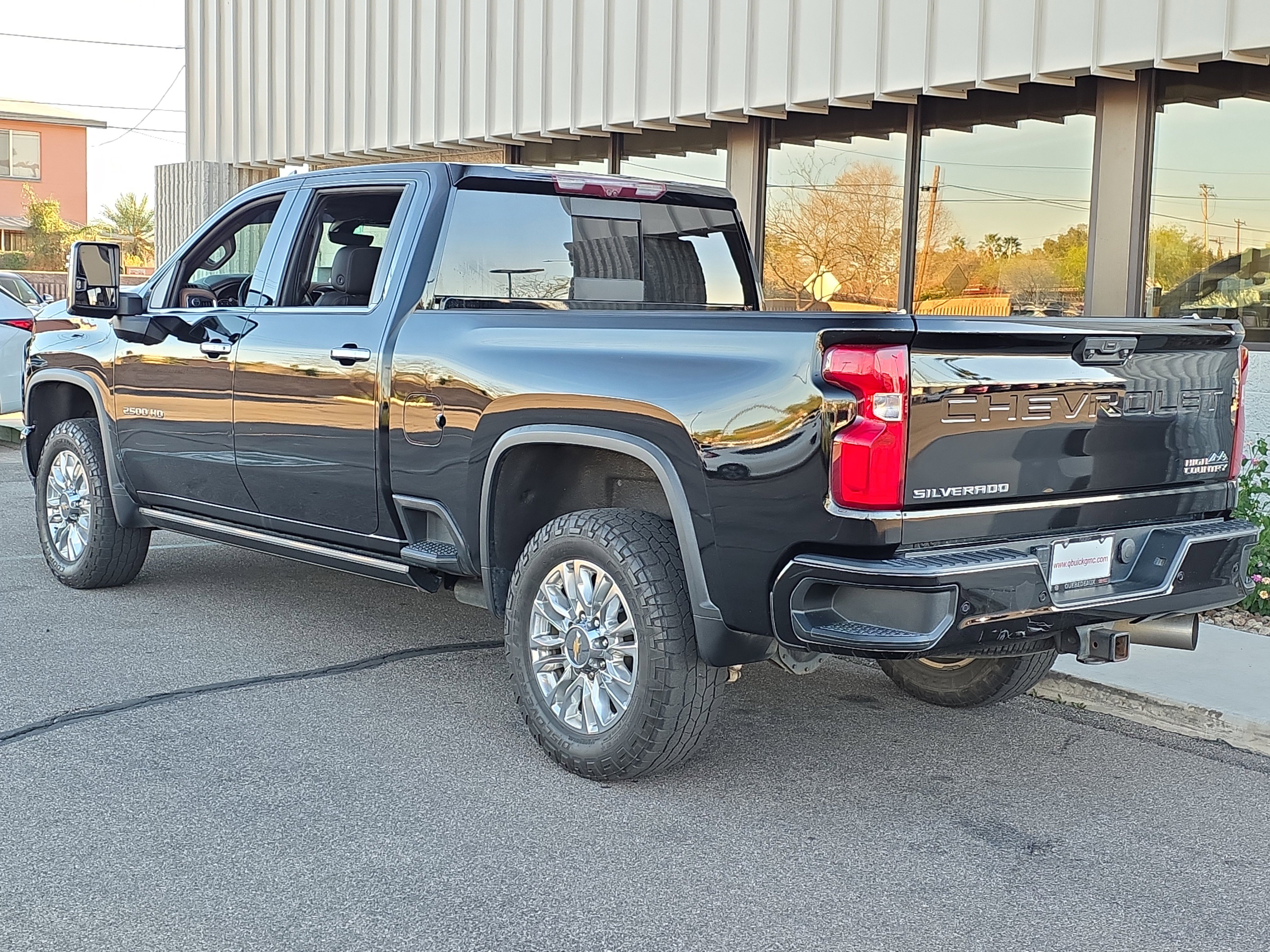 Used 2021 Chevrolet Silverado 2500 High Country w/ Z71 Off-Road Package image 7