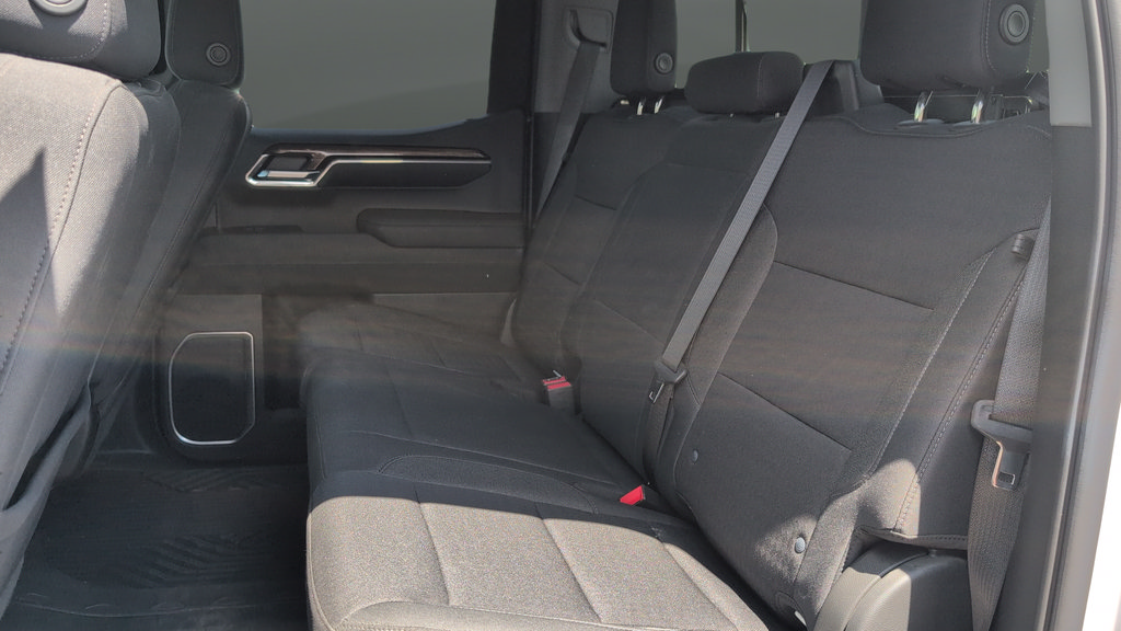 Used 2023 Chevrolet Silverado 1500 RST AWD/4WD image 25