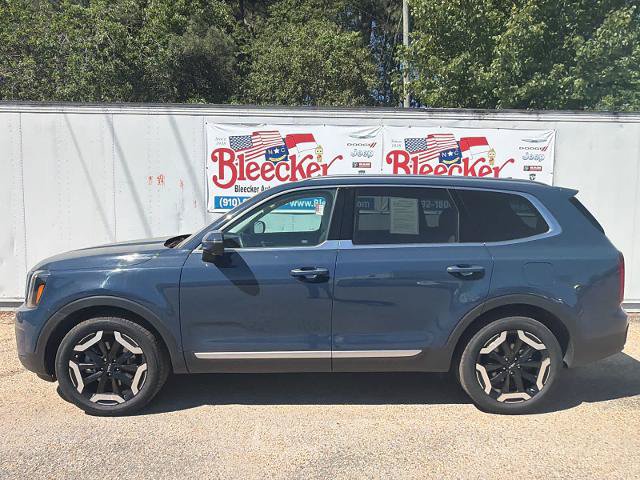 Used 2023 Kia Telluride S AWD/4WD image 7