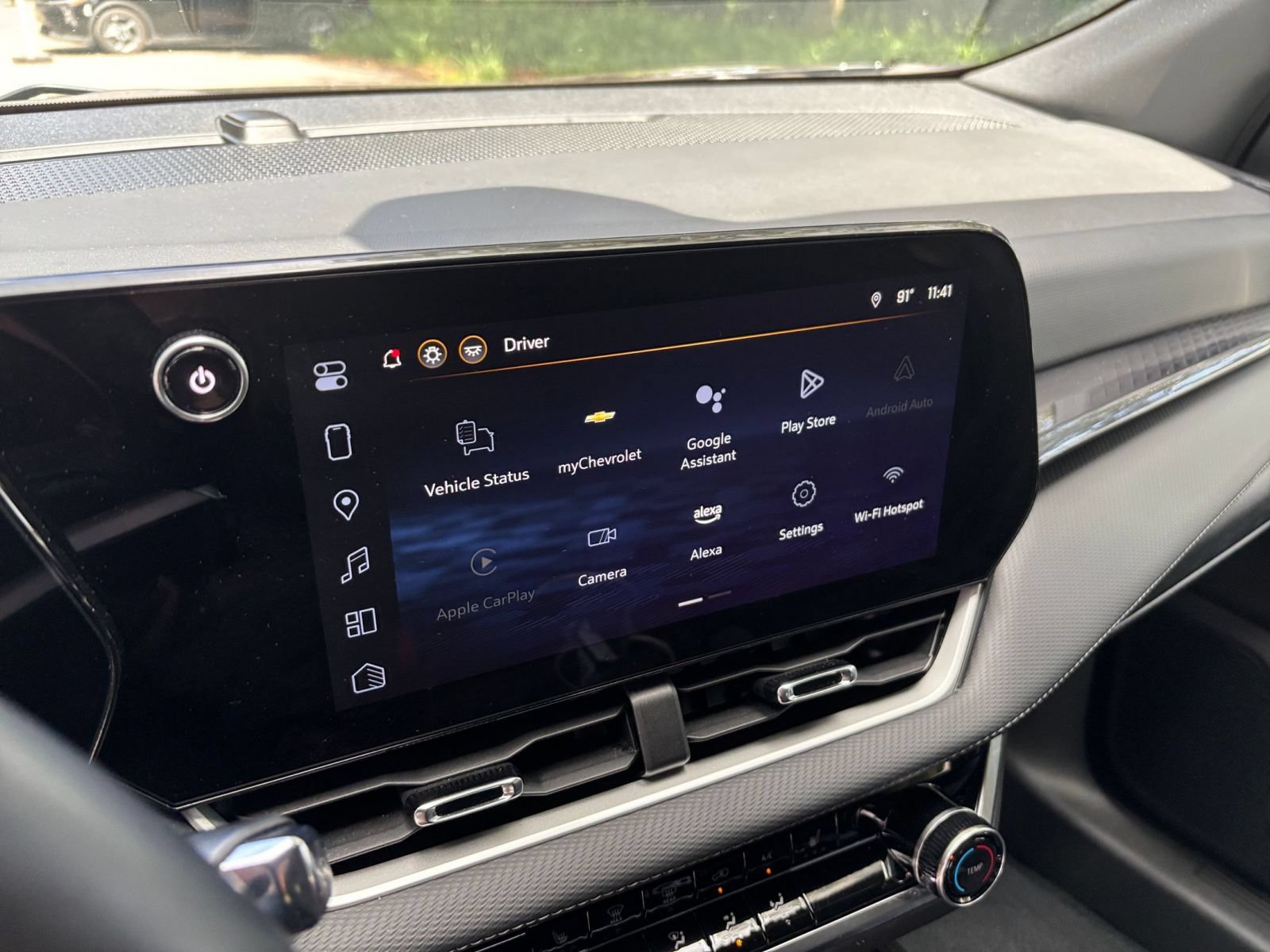 Used 2025 Chevrolet Equinox LT FWD image 20