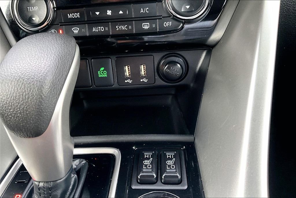 Used 2025 Mitsubishi Eclipse Cross SE image 31