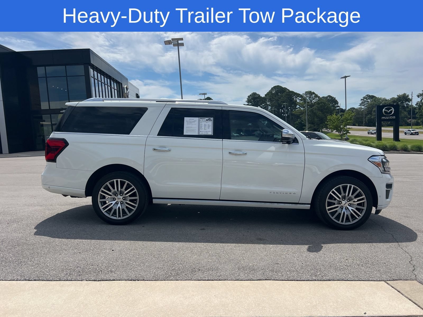 Used 2022 Ford Expedition Max Platinum AWD/4WD image 4
