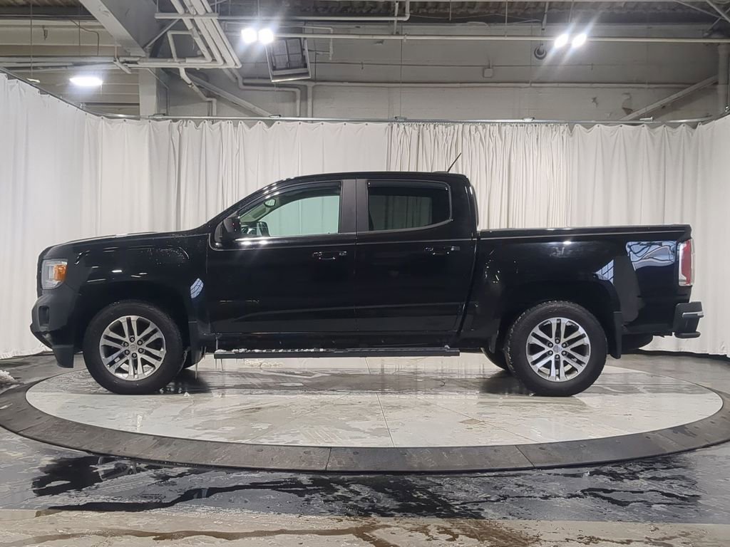 Used 2016 GMC Canyon SLE w/ Nightfall Edition image 14
