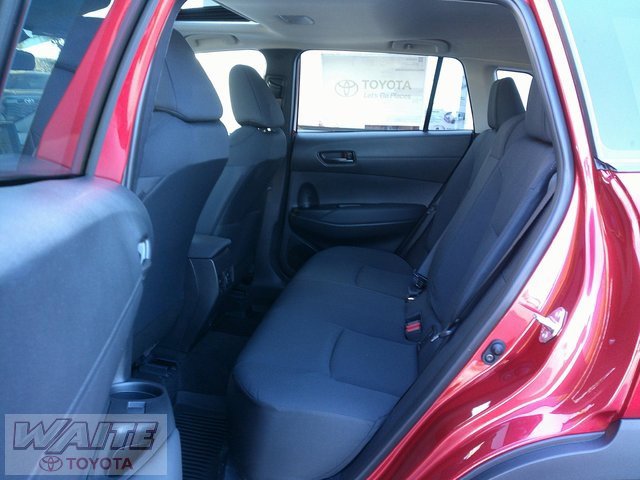 New 2026 Toyota Corolla Cross LE w/ Moonroof Package image 21