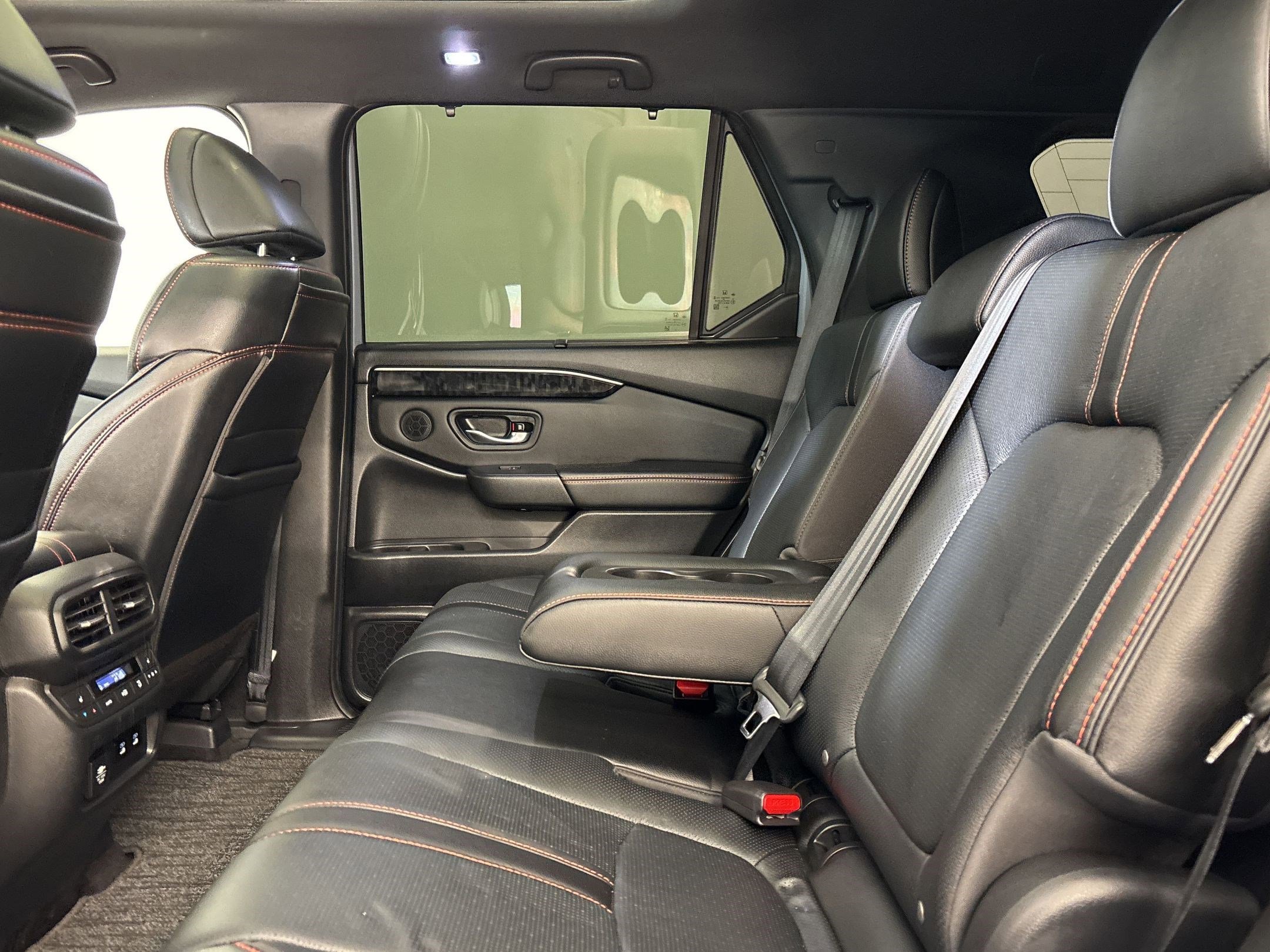 Used 2021 Honda Passport Touring image 34