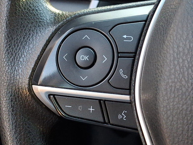 Used 2022 Toyota Camry LE w/ Carpet Mat Package (TMS) FWD image 20