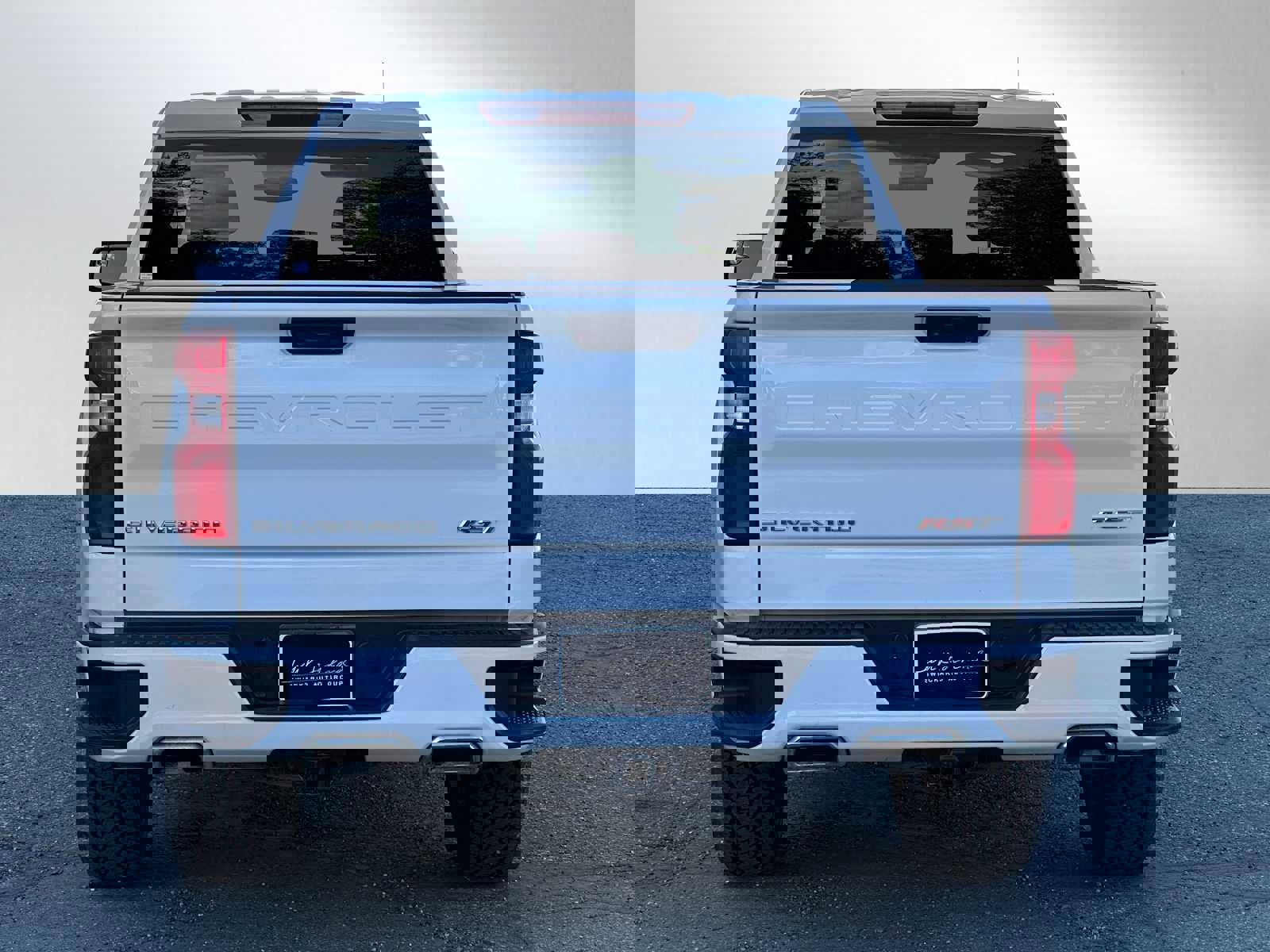 Used 2024 Chevrolet Silverado 1500 RST w/ Z71 Off-Road Package image 6