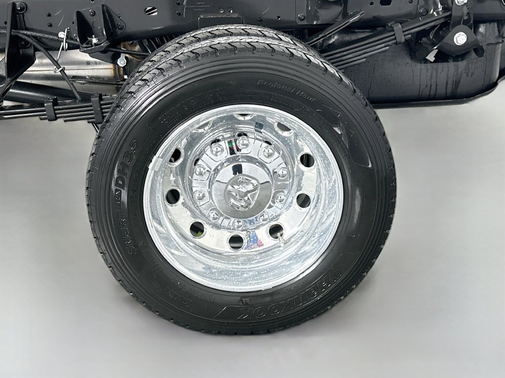 New 2026 RAM 4500 Tradesman w/ Chrome Appearance Group AWD/4WD image 15