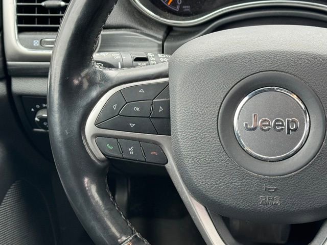 Used 2020 Jeep Grand Cherokee Altitude image 23