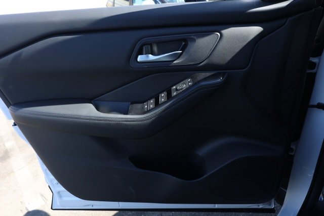 New 2026 Nissan Rogue SV image 23