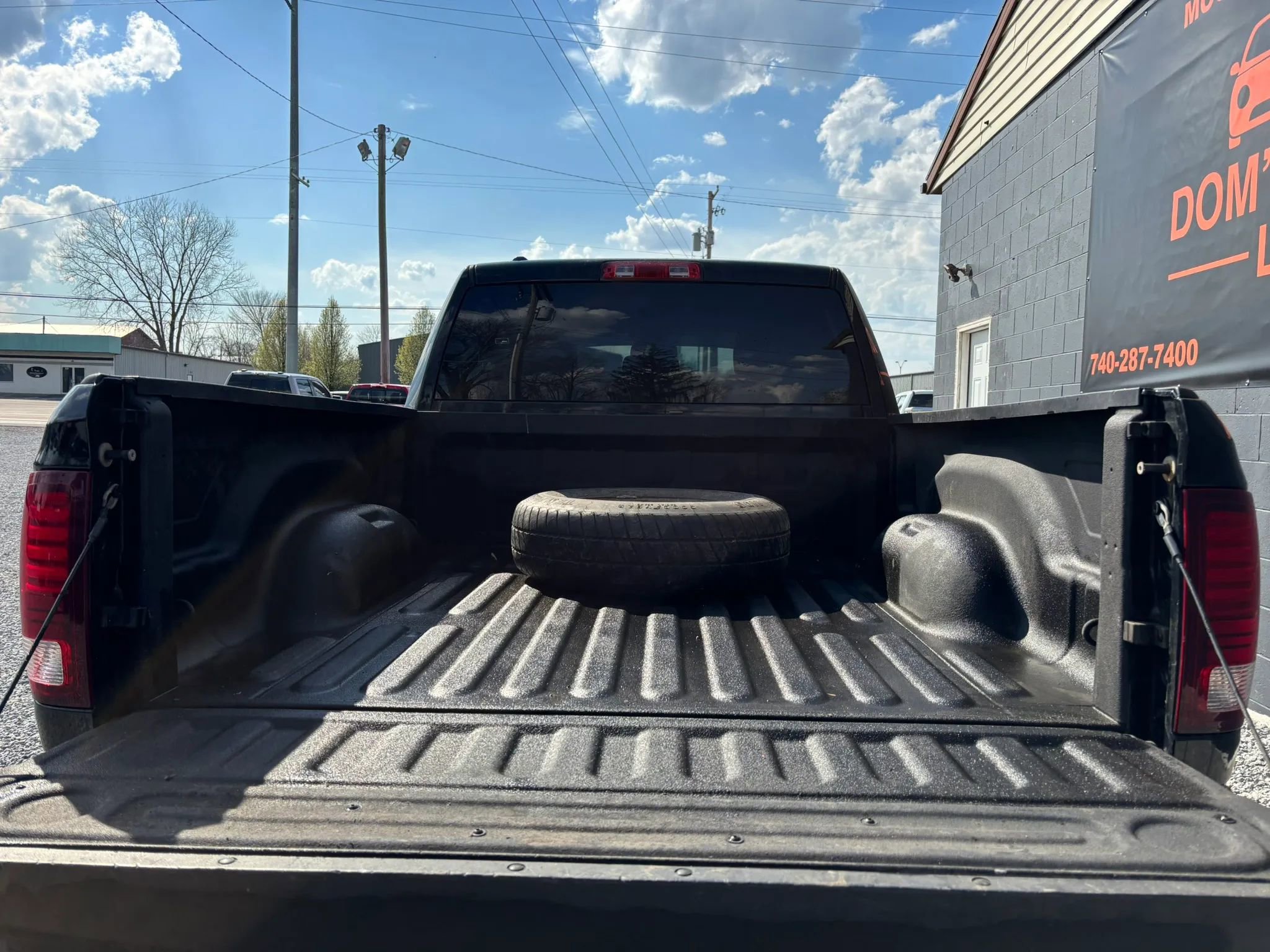 Used 2014 RAM 1500 Express w/ Black Ram 1500 Express Group image 5
