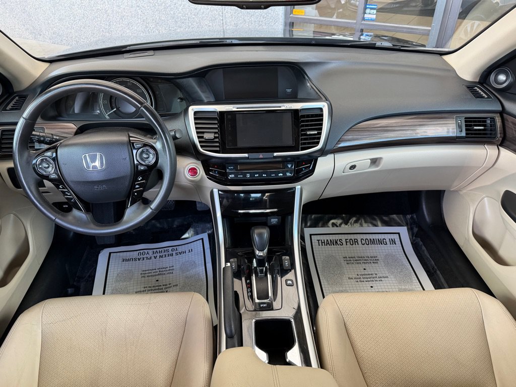 Used 2017 Honda Accord EX-L image 29