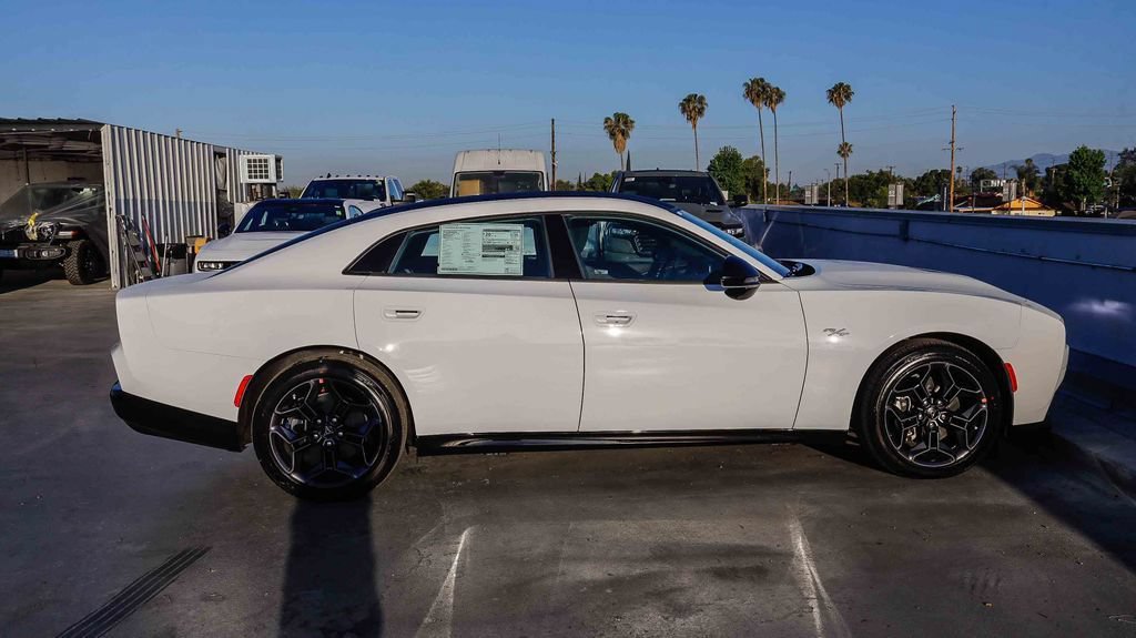 New 2026 Dodge Charger R/T w/ Blacktop Package AWD/4WD image 13