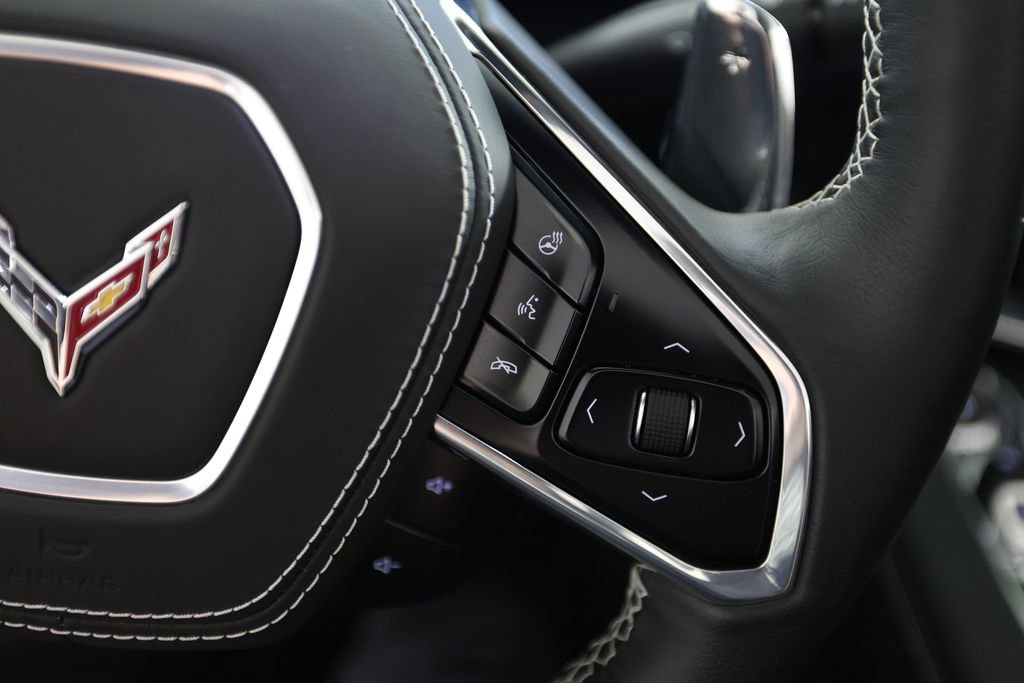 Used 2025 Chevrolet Corvette Z06 RWD image 23