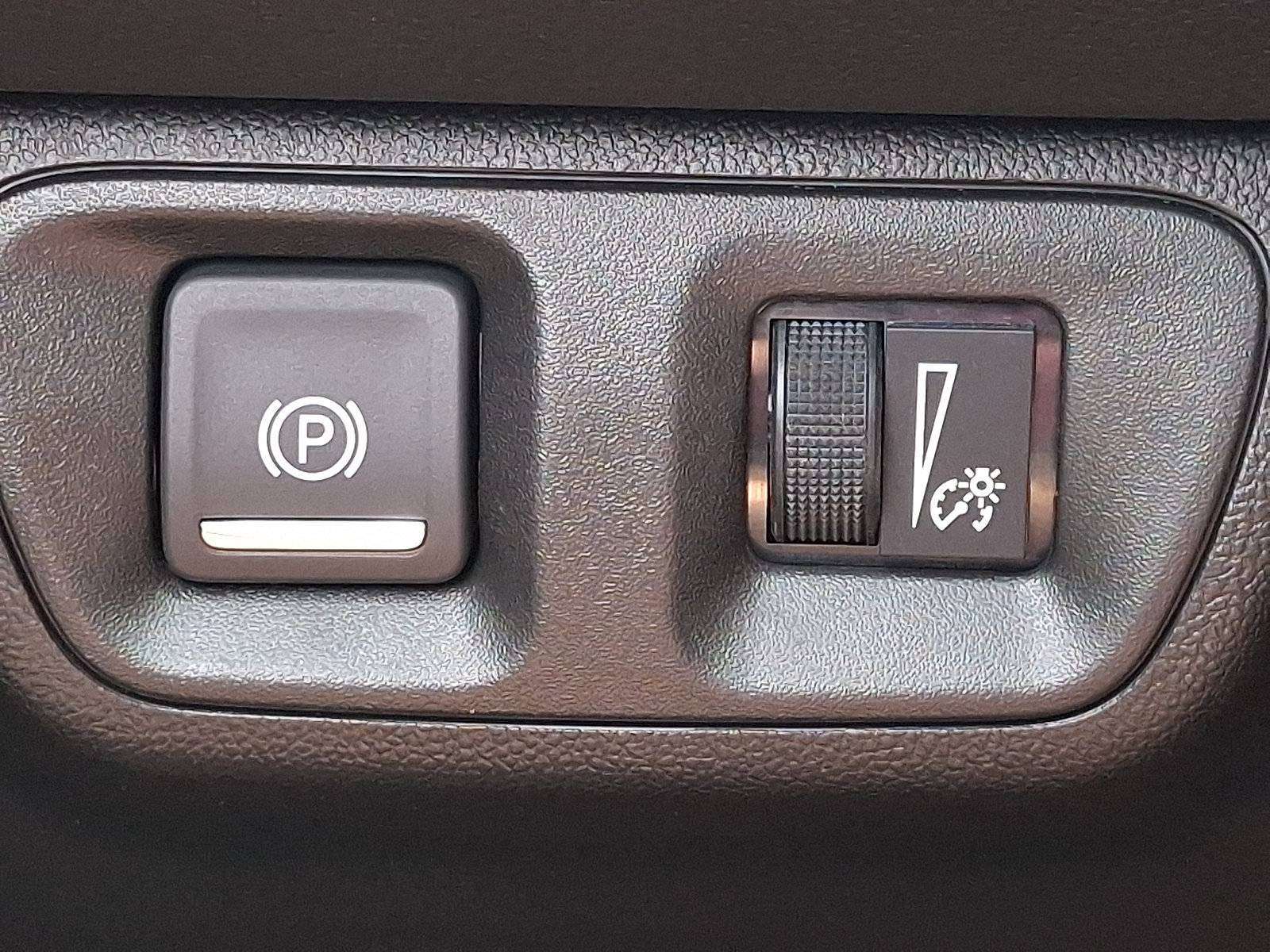 Used 2022 GMC Acadia SLT w/ Preferred Package AWD/4WD image 25