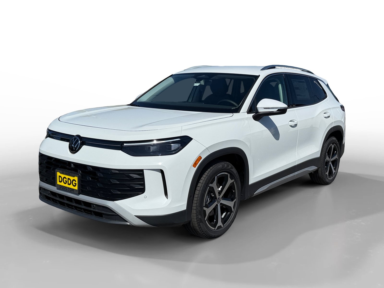 New 2026 Volkswagen Tiguan SE