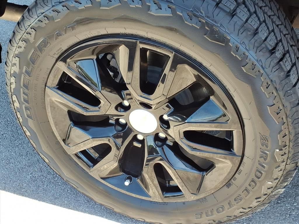 Used 2024 Chevrolet Silverado 1500 LT w/ Texas Edition Plus image 9