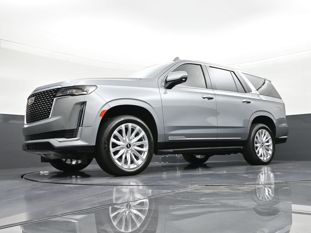 Certified 2024 Cadillac Escalade Luxury RWD image 22