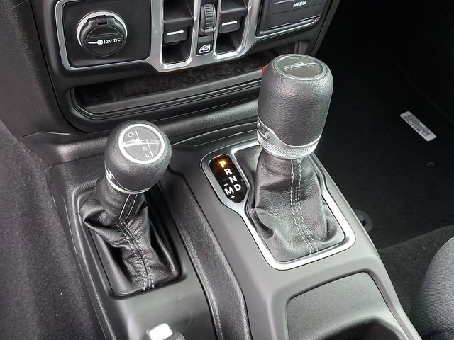 New 2026 Jeep Gladiator Sport AWD/4WD image 9
