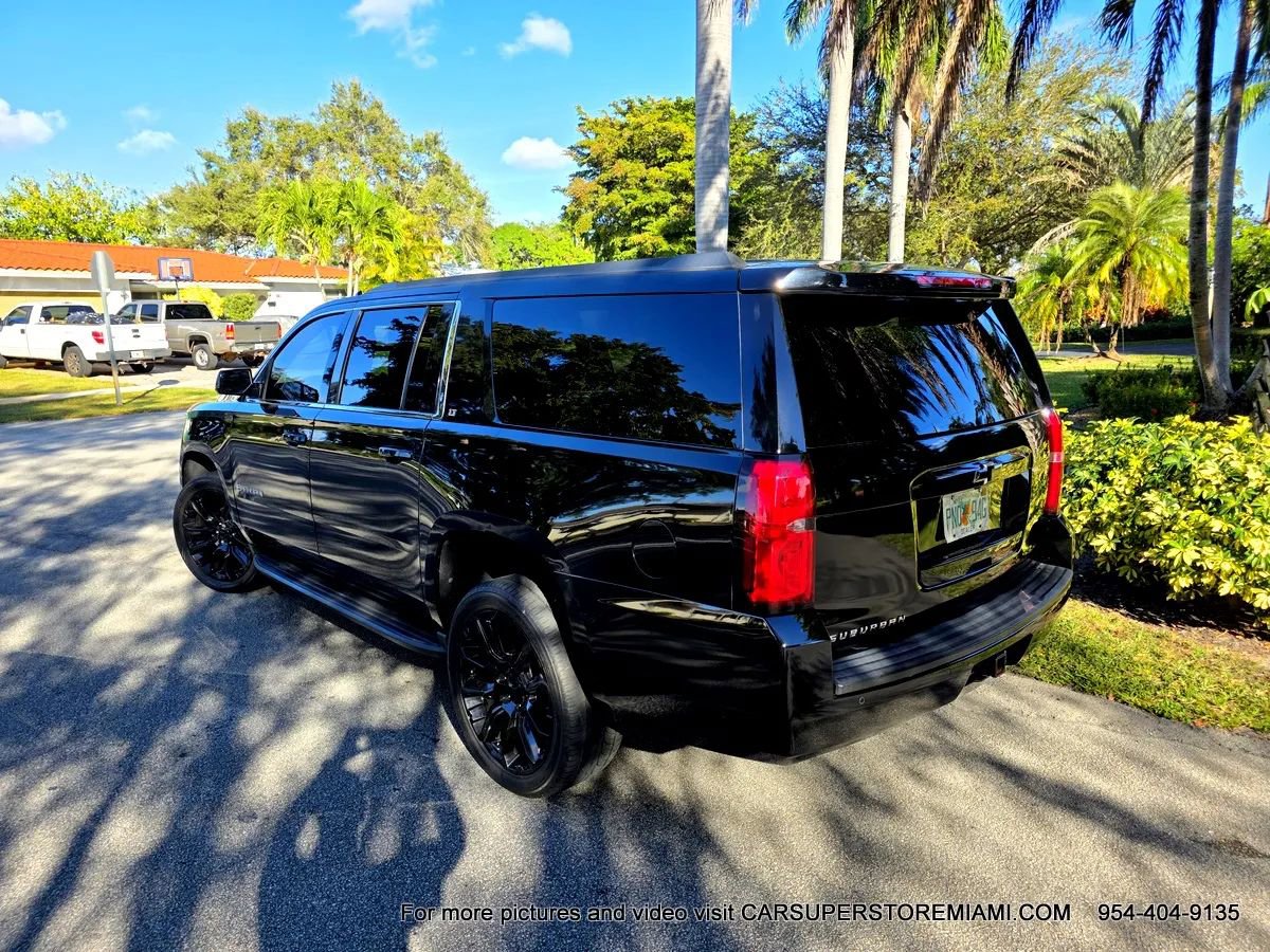 Used 2018 Chevrolet Suburban LT RWD image 6