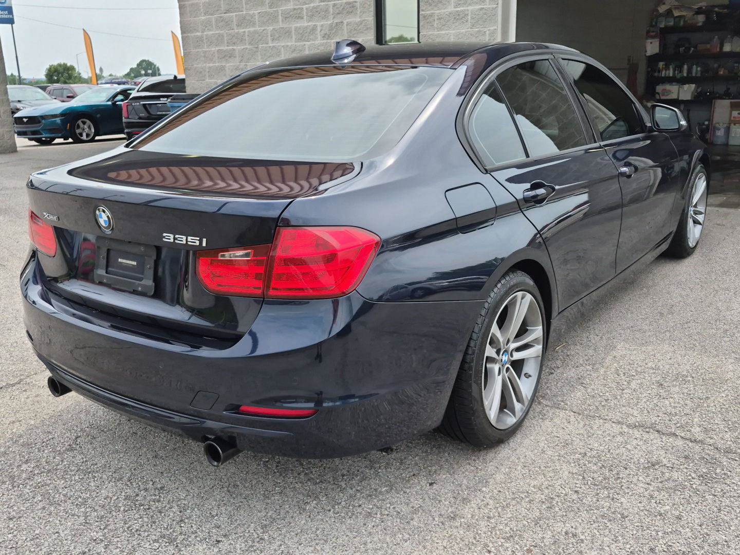 Used 2014 BMW 335i xDrive Sedan AWD/4WD image 3