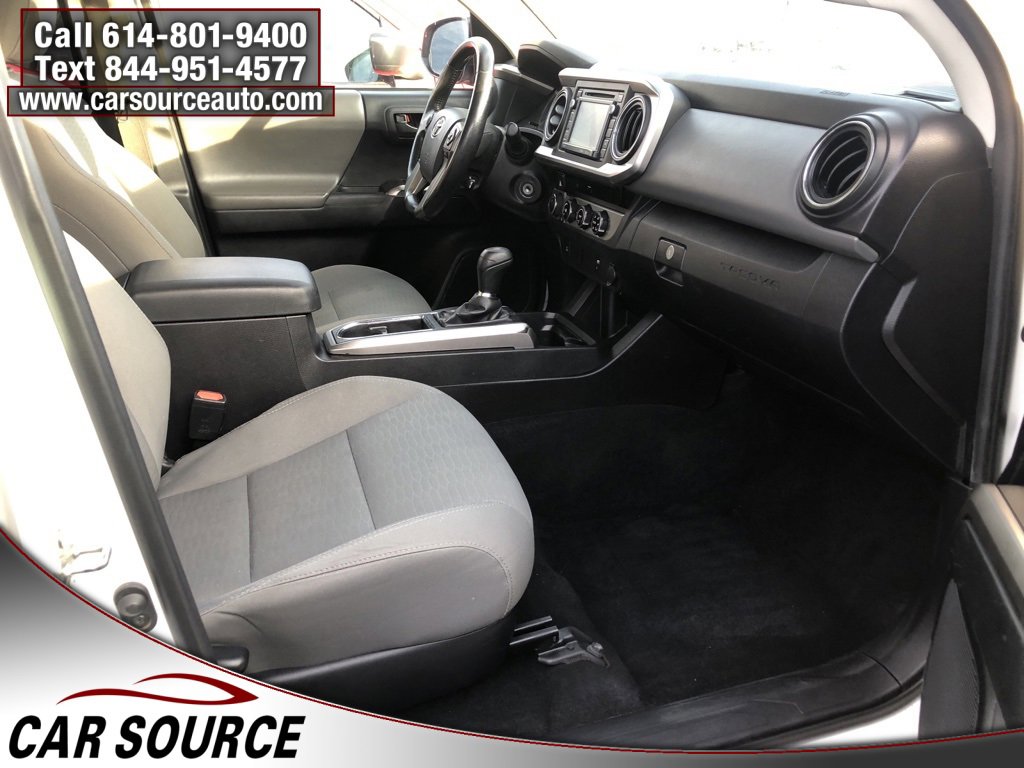 Used 2016 Toyota Tacoma SR5 image 16