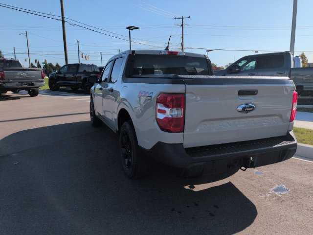 Certified 2024 Ford Maverick XLT w/ Equipment Group 300A Standard AWD/4WD image 3